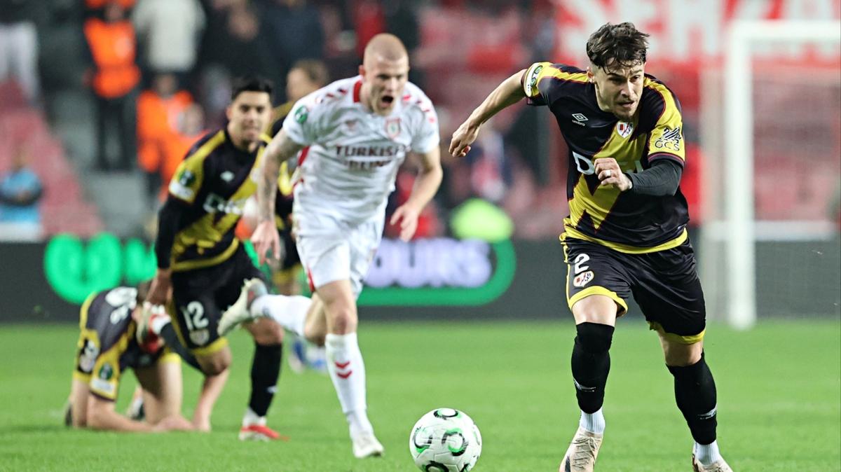 samsunspor rayo vallecano konferans ligi foto�raflar� resimleri