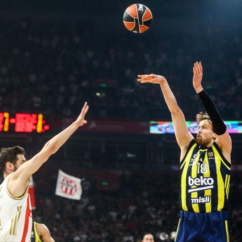 Fenerbah�e Beko, seriyi K�z�ly�ld�z deplasman�nda s�rd�remedi