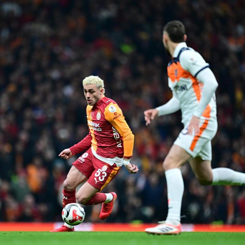 Galatasaray, Ba�ak�ehir kar��s�nda 3 de�i�iklikle ��kt�