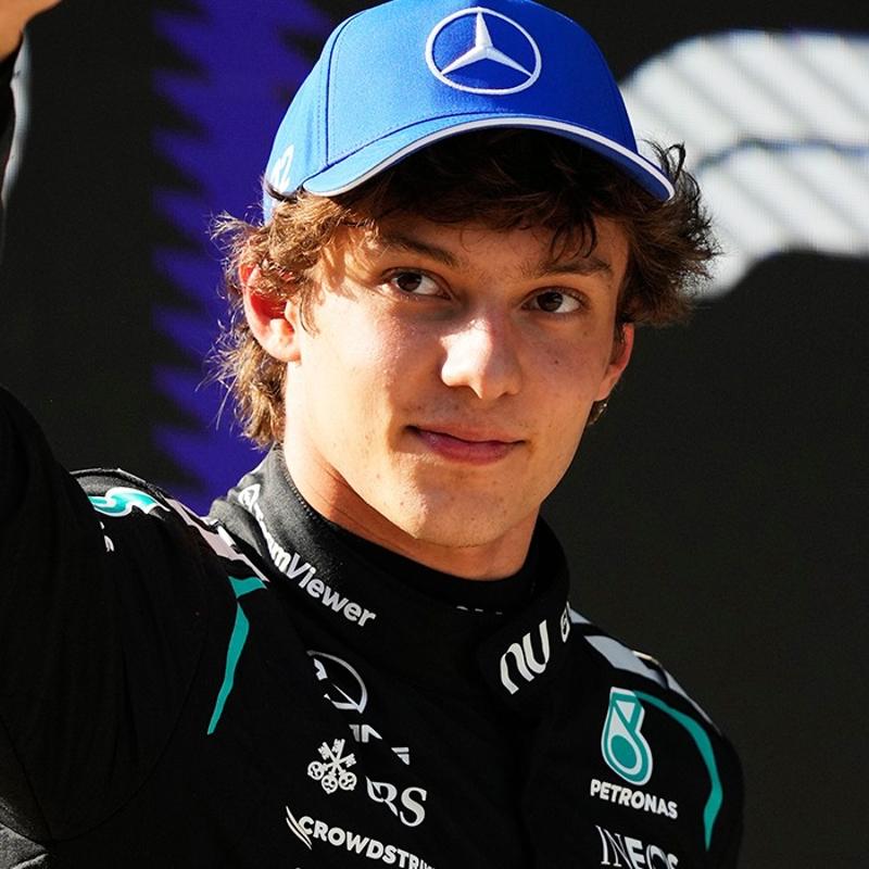 Kimi Antonelli �in GP'de tarihin en gen� pole sahibi oldu