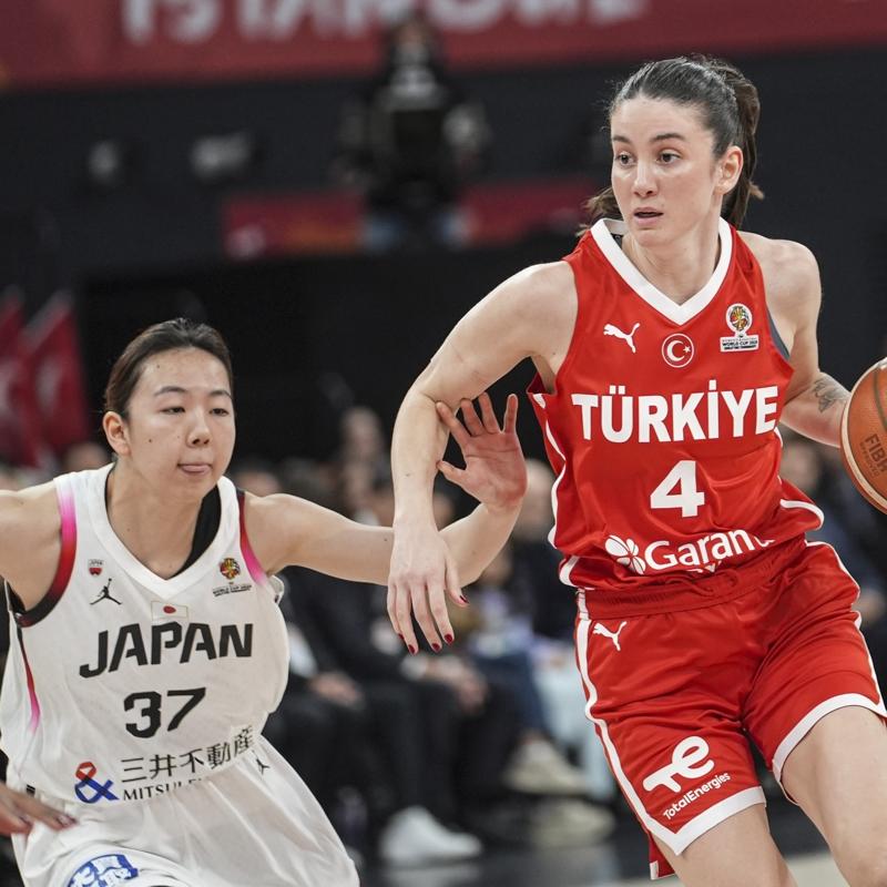 Potan�n Perileri, Japonya'y� da devirdi