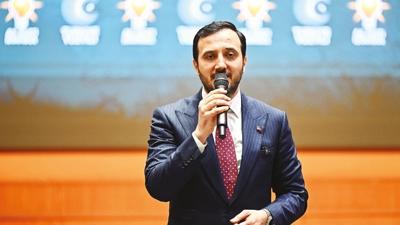 AK Parti gazetecilerle sahurda bulu�tu