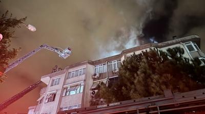 Alevler geceyi ayd�nlatt�! �stanbul'da korkutan yang�n