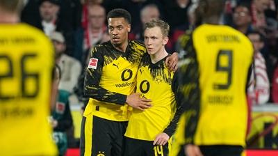 Borussia Dortmund, Augsburg engelini 2 golle geçti