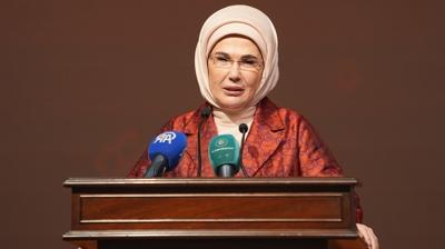 Emine Erdo�an: K�klerimizden ald���m�z g�c�n yar�nlara umut olmas�n� diliyorum