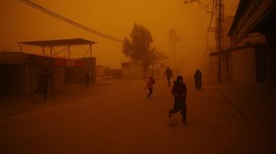 Gazze'de kum f�rt�nas� hayat� daha da zorla�t�r�yor