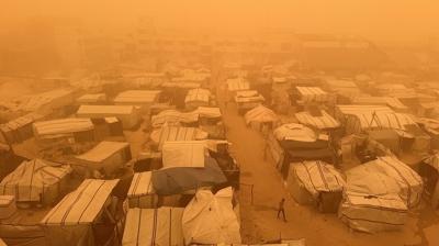 Gazze'yi kum f�rt�nas� vurdu