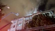 Alevler geceyi ayd�nlatt�! �stanbul'da korkutan yang�n