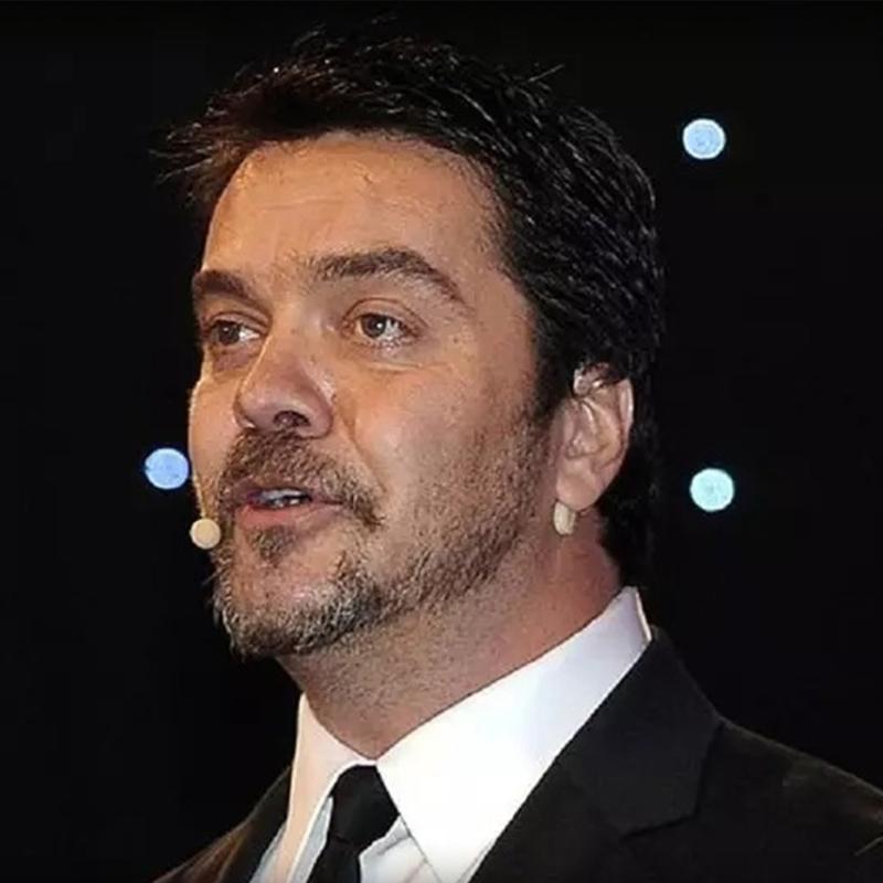 Beyaz�t �zt�rk'e hayat�n�n �okunu ya�atan pi�manl�k! Ne yapt�ysa olmad�