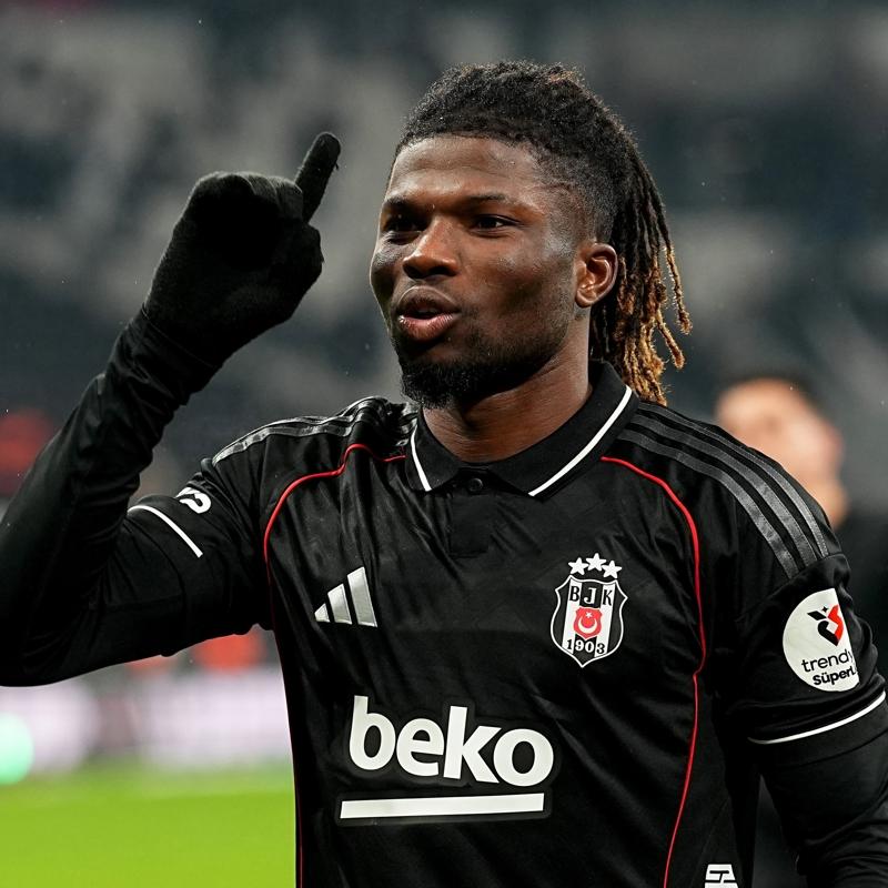 El Bilal Toure'den g�ndermeli payla��m!