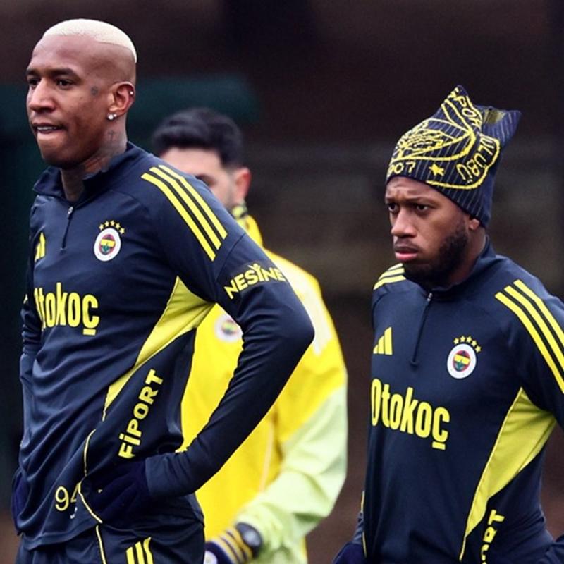 Fenerbah�e'ye m�jdeli haber! �ki isim geri d�nd�...