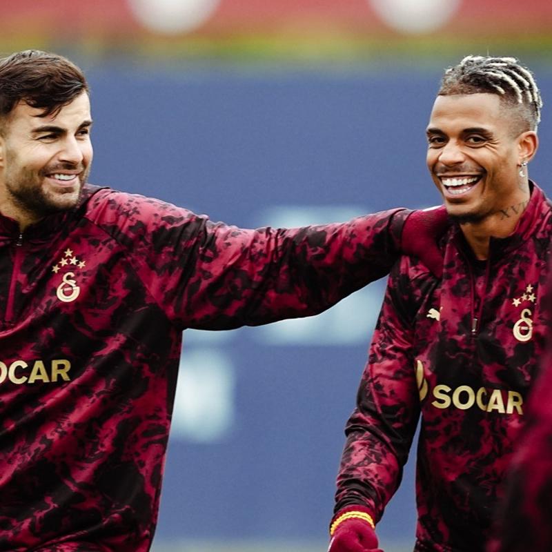 Galatasaray'da Liverpool mesaisi ba�lad�