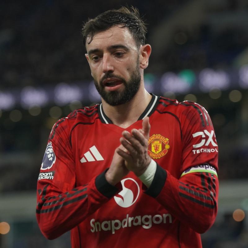 Manchester United tarihine ge�ti! David Beckham'�n rekorunu geride b�rakt�