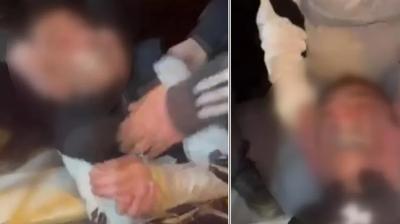 Akran i�kencesi: Ellerini ve ayaklar�n� bantlad�r