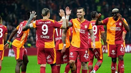 Aslan �st �ste 4. �ampiyonlu�a ko�uyor! 8 ma��n 6's� yetecek