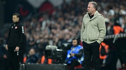 Sergen Yal��n ilk 11'i b�y�k oranda korudu