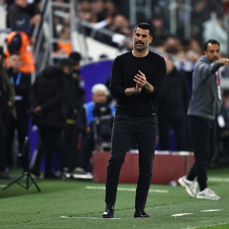 Volkan Demirel'den Be�ikta� ma�� sonras� k�rm�z� kart tepkisi!