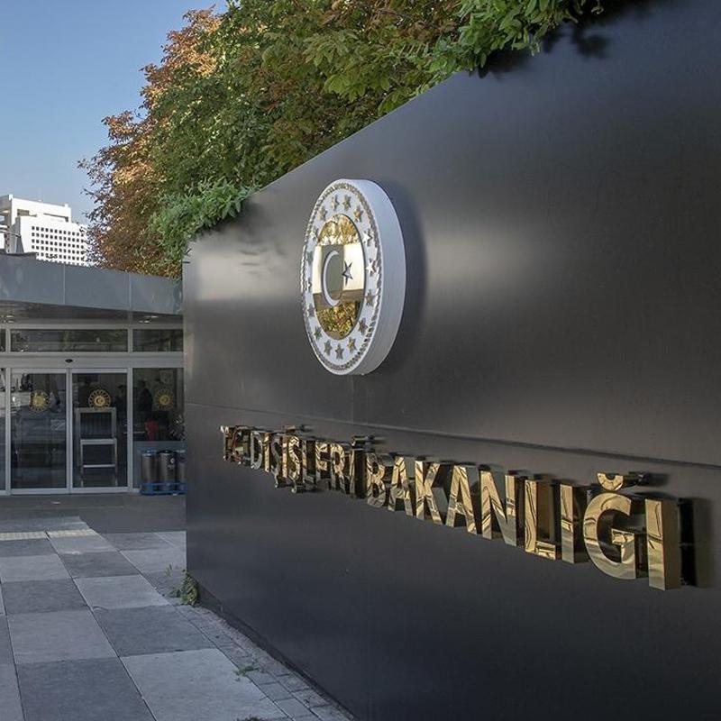 D��i�leri'nden Kazakistan'da d�zenlenen anayasa referandumu mesaj�