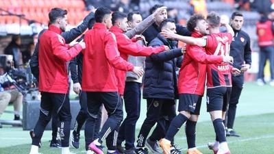 Gaziantep FK, Fenerbah�e'ye konuk olacak