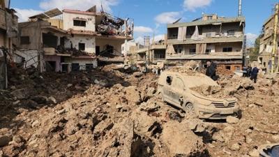 Katil �srail sa�l�k sistemini hedef ald�: L�bnan'da 38 sa�l�k �al��an� ya�am�n� yitirdi