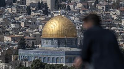 Soyk�r�mc� �srail sava�� bahane edip Mescid-i Aksa'y� kapatt�! Arap Birli�i'nden sert tepki