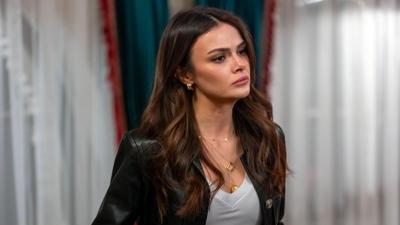 Uzak �ehir'in Alya's� Sinem �nsal yorgunluktan peri�an oldu! Son payla��m� �oke etti