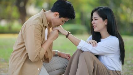 Birinden ho�lan�nca ilk ad�m� atan m� daha �ansl�?