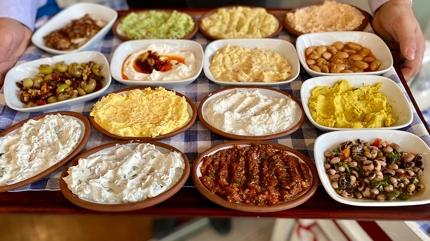 �ftarda i�tah kabartan 10 meze tarifi! Her men�ye uygun mezeler