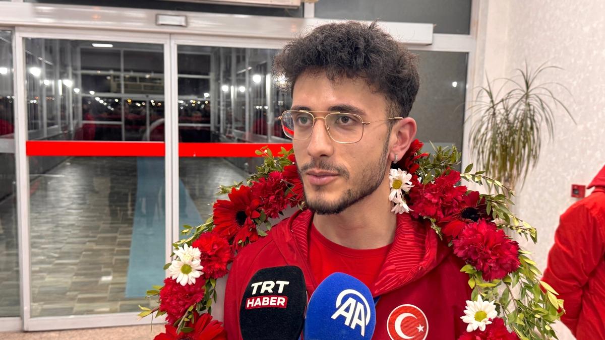 Furkan Akar K�sa Kulvar Bronz Madalya foto�raflar� resimleri