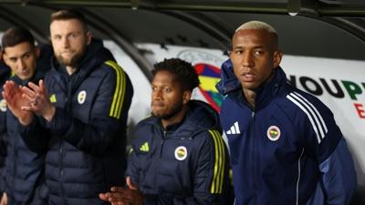 Fenerbah�e'de Anderson Talisca, yakla��k 1 ay sonra geri d�nd�