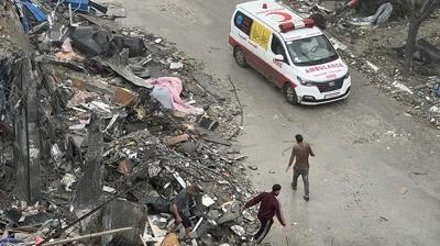 Katil �srail Gazze'de ara� vurdu! Biri �ocuk 3 ki�i �ehit oldu