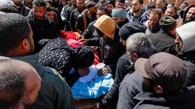 Soyk�r�mc� �srail 2 �ocu�u daha katletti