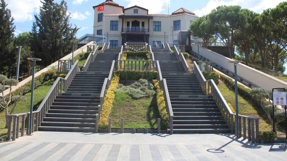 Tarihi m�ze yeniden ziyarete a��l�yor! Adnan Menderes Demokrasi M�zesi kap�lar�n� yeniden a��yor