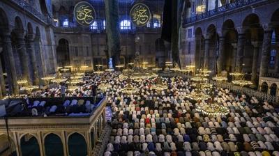 �l il bayram namaz� saatleri belli oldu