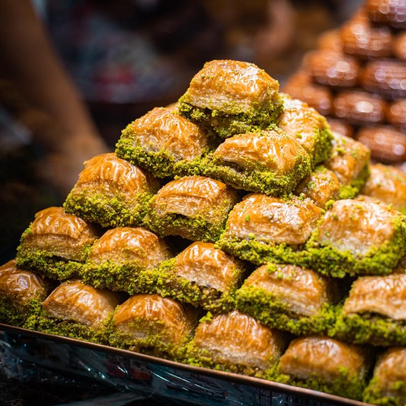��t�r bayram baklavas� tarifi! P�f noktas� �erbetin so�uk baklavan�n s�cak olmas�