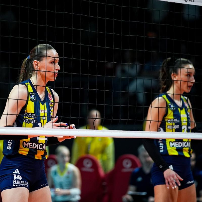 Fenerbah�e, CEV �ampiyonlar Ligi'ne �eyrek finalde veda etti