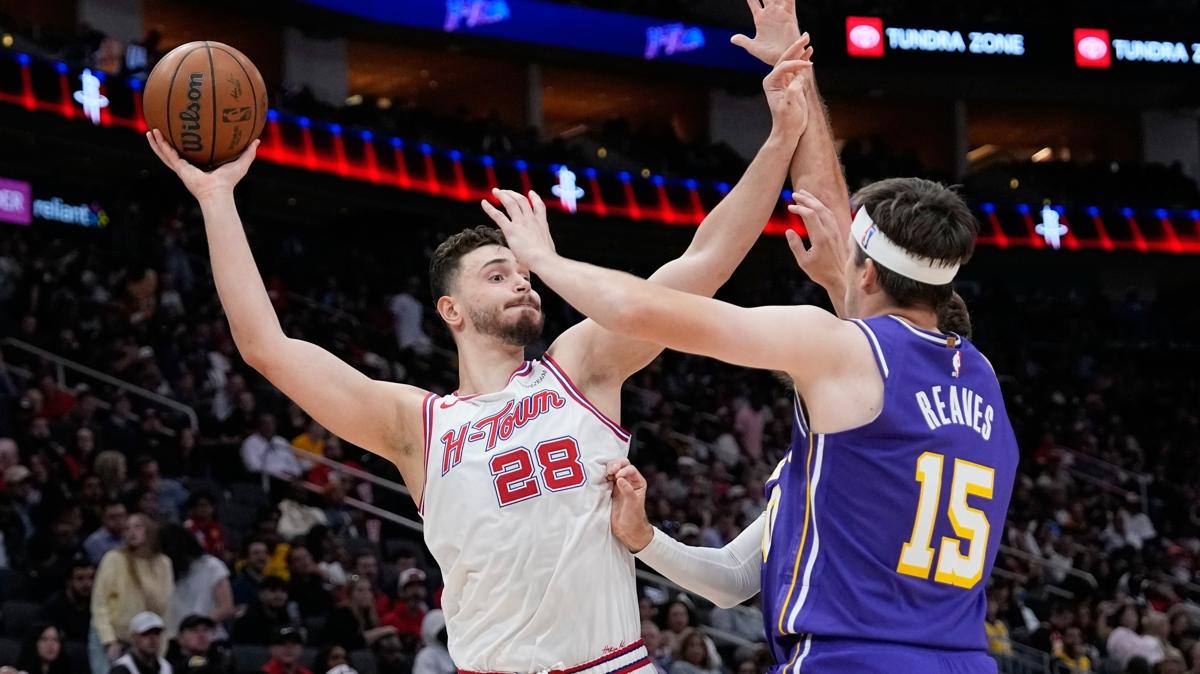 Houston Rockets Alperen �eng�n Luka Doncic foto�raflar� resimleri