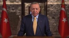 Ba�kan Erdo�an'dan Ramazan Bayram� mesaj�: Ba�lad���m�z i�i kazas�z, belas�z menziline ula�t�raca��z 