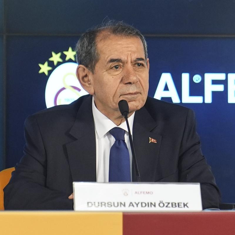 Dursun �zbek'ten Ramazan Bayram� mesaj�