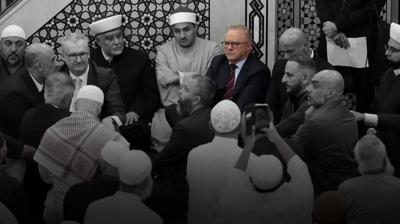 Cami cemaatinden Albanese'e 'soyk�r�ma destek' �oku