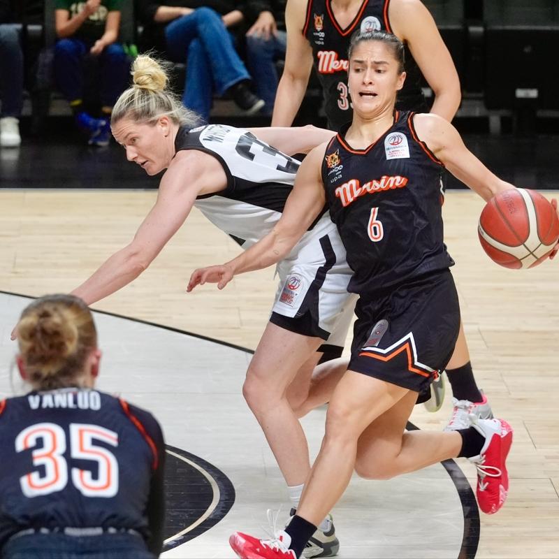 ��MSA �BK Mersin, Be�ikta�'� eleyerek finale y�kseldi