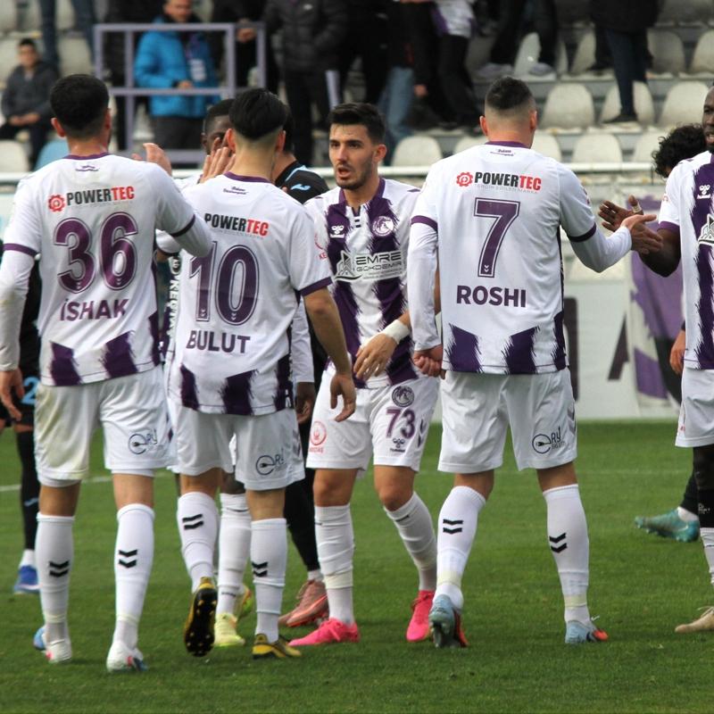 Ke�i�reng�c�'nden 7 goll�k resital