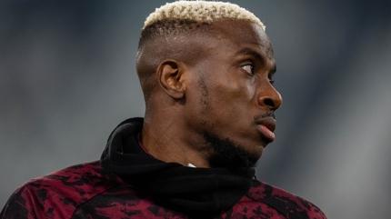 Osimhen sahalara ne zaman d�necek? Victor Osimhen Trabzon ma��nda oynayacak m�?