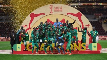 Senegal kupay� iade etmiyor! Afrika Uluslar Kupas� krizi s�r�yor...