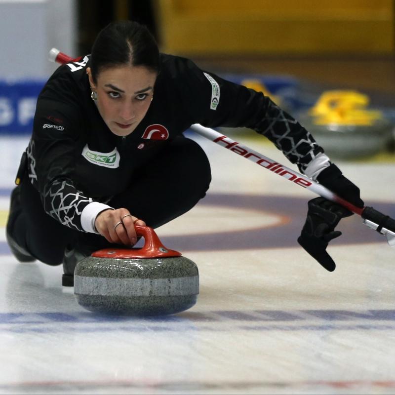 T�rkiye Kad�n Milli Tak�m�, D�nya Curling �ampiyonas�'nda 5. oldu