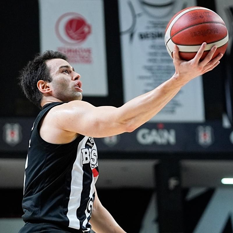 Be�ikta� Gain geriden gelerek Trabzonspor'u devirdi