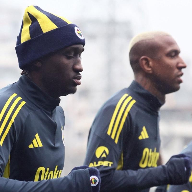 Fenerbah�e, Be�ikta� derbisinin haz�rl�klar�na ba�lad�