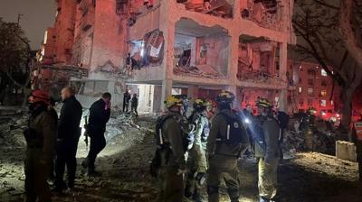 İran'dan İsrail'e ağır saldırı! İki kentte büyük yıkım: Çok sayıda yaralı var