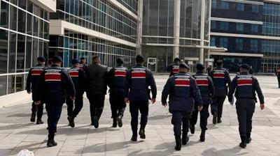 Kayseri'de kar�s�n� silahla �ld�rd�: Jandarma ekiplerince yakaland�