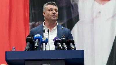 Sadettin Saran'dan birlik ve beraberlik mesajı! 'Daha fazla kupa alacağız'